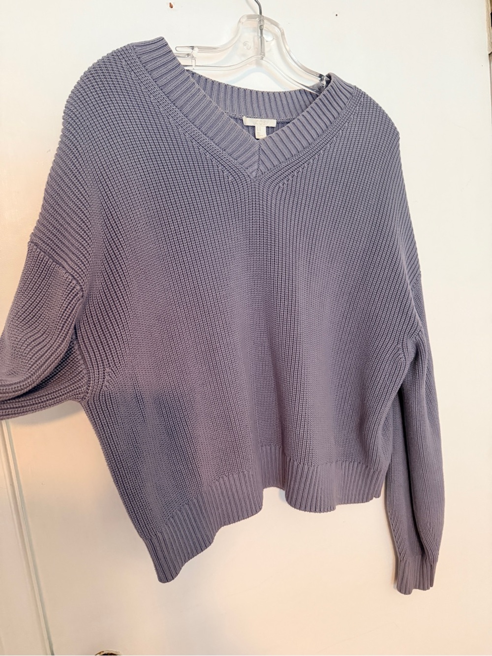 COS Lavender Ribbed V-Neck Sweater - Picture 4 of 4